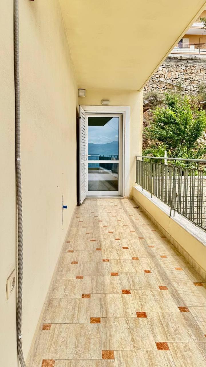 Colorful Sea View Apartment Sarandë 外观 照片